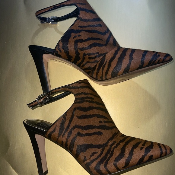 White house black Market - Picture 2 of 12